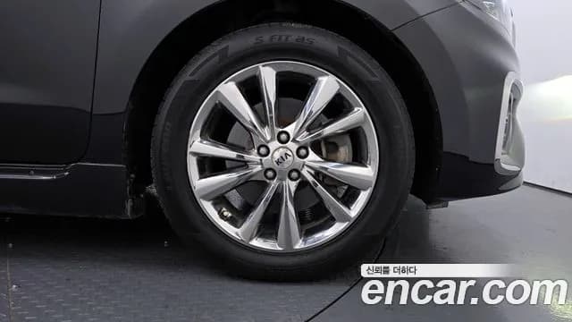 2019 Kia The New Carnival 9-Seater Hi-Limousine Sold VIN KNAME81ABKS581203 – dashboard 2019 Kia The New Carnival 9-Seater Hi-Limousine Sold VIN KNAME81ABKS581203 – dashboard