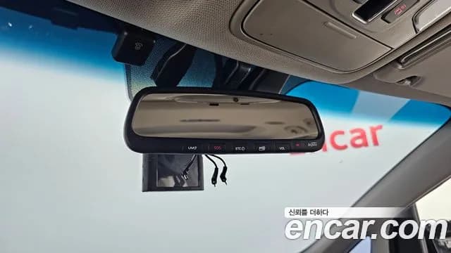 2019 Kia The New Carnival 9-Seater Noblesse Special Sold VIN KNAME81ABKS584741 – exterior detail 2019 Kia The New Carnival 9-Seater Noblesse Special Sold VIN KNAME81ABKS584741 – exterior detail