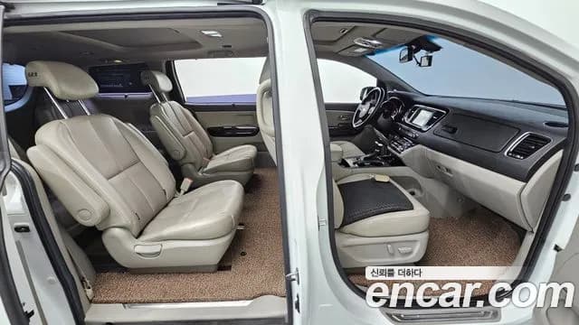 2019 Kia The New Carnival 9-Seater Noblesse Special Sold VIN KNAME81ABKS584741 – photo 27 2019 Kia The New Carnival 9-Seater Noblesse Special Sold VIN KNAME81ABKS584741 – photo 27