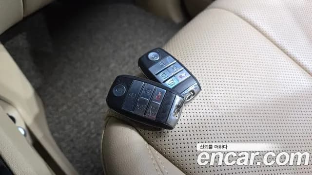 2019 Kia The New Carnival 9-Seater Noblesse Special Sold VIN KNAME81ABKS595153 – photo 13 2019 Kia The New Carnival 9-Seater Noblesse Special Sold VIN KNAME81ABKS595153 – photo 13