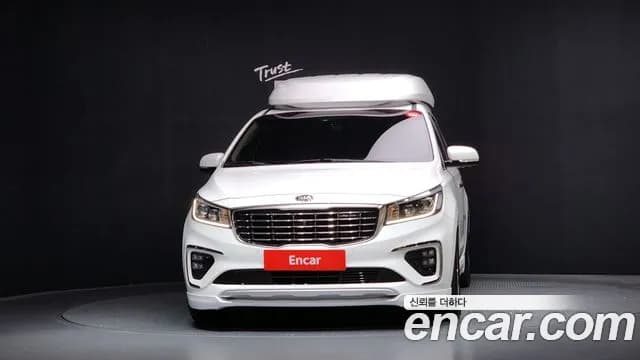2019 Kia The New Carnival 7-Seater Hi-Limousine Sold VIN KNAME81ABKS600952 – front exterior 2019 Kia The New Carnival 7-Seater Hi-Limousine Sold VIN KNAME81ABKS600952 – front exterior