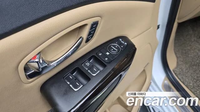 2019 Kia The New Carnival 9-Seater Noblesse Special Sold VIN KNAME81ABKS603929 – photo 20 2019 Kia The New Carnival 9-Seater Noblesse Special Sold VIN KNAME81ABKS603929 – photo 20
