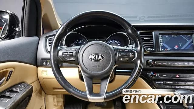 2019 Kia The New Carnival 9-Seater Hi-Limousine Sold VIN KNAME81ABKS606252 – photo 16 2019 Kia The New Carnival 9-Seater Hi-Limousine Sold VIN KNAME81ABKS606252 – photo 16
