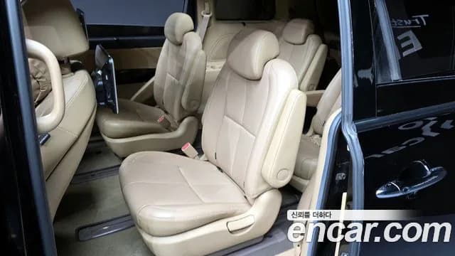 2020 Kia The New Carnival 9-Seater Noblesse Special Sold VIN KNAME81ABLS616425 – rear exterior 2020 Kia The New Carnival 9-Seater Noblesse Special Sold VIN KNAME81ABLS616425 – rear exterior