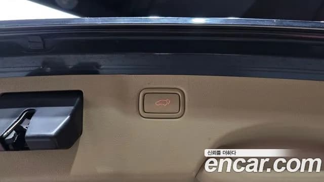 2020 Kia The New Carnival 9-Seater Noblesse Special Sold VIN KNAME81ABLS616425 – interior seats 2020 Kia The New Carnival 9-Seater Noblesse Special Sold VIN KNAME81ABLS616425 – interior seats