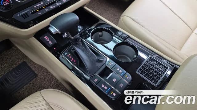 2020 Kia The New Carnival 9-Seater Hi-Limousine Sold VIN KNAME81ABLS640871 – dashboard 2020 Kia The New Carnival 9-Seater Hi-Limousine Sold VIN KNAME81ABLS640871 – dashboard