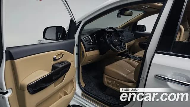 2020 Kia The New Carnival 9-Seater Noblesse Special Sold VIN KNAME81ABLS647127 – side profile 2020 Kia The New Carnival 9-Seater Noblesse Special Sold VIN KNAME81ABLS647127 – side profile