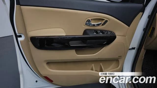 2020 Kia The New Carnival 9-Seater Noblesse Special Sold VIN KNAME81ABLS647127 – photo 19 2020 Kia The New Carnival 9-Seater Noblesse Special Sold VIN KNAME81ABLS647127 – photo 19