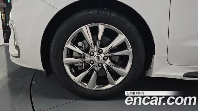 2020 Kia The New Carnival 9-Seater Noblesse Special Sold VIN KNAME81ABLS647127 – photo 26 2020 Kia The New Carnival 9-Seater Noblesse Special Sold VIN KNAME81ABLS647127 – photo 26