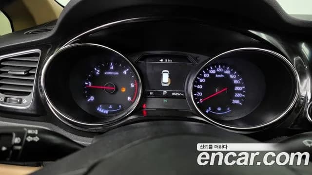2020 Kia The New Carnival 7-Seater Hi-Limousine Sold VIN KNAME81ABLS648135 – interior seats 2020 Kia The New Carnival 7-Seater Hi-Limousine Sold VIN KNAME81ABLS648135 – interior seats