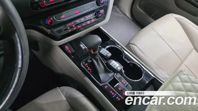 2020 Kia The New Carnival 9-Seater Noblesse Special Sold VIN KNAME81ABLS651307 – undercarriage 2020 Kia The New Carnival 9-Seater Noblesse Special Sold VIN KNAME81ABLS651307 – undercarriage