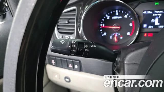 2020 Kia The New Carnival 9-Seater Noblesse Special Sold VIN KNAME81ABLS651307 – photo 16 2020 Kia The New Carnival 9-Seater Noblesse Special Sold VIN KNAME81ABLS651307 – photo 16