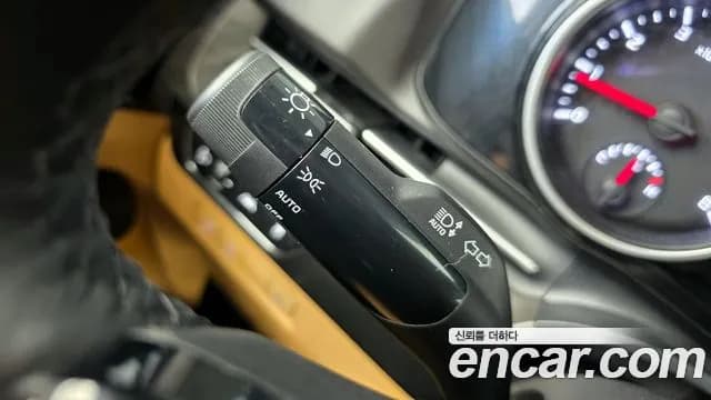 2023 Kia Carnival 4th Gen Gasoline 9-Seater Prestige Sold VIN KNANB813BPS293382 – photo 19 2023 Kia Carnival 4th Gen Gasoline 9-Seater Prestige Sold VIN KNANB813BPS293382 – photo 19