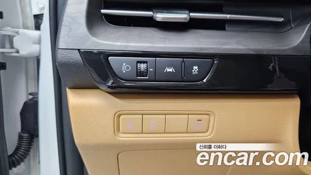 2023 Kia Carnival 4th Gen Gasoline 9-Seater Prestige Sold VIN KNANB813BPS323855 – photo 21 2023 Kia Carnival 4th Gen Gasoline 9-Seater Prestige Sold VIN KNANB813BPS323855 – photo 21