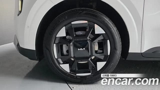2025 Kia The New Carnival 4th Gen HEV 9 seater Prestige Sold VIN KNANB81ABSS066349 – interior seats 2025 Kia The New Carnival 4th Gen HEV 9 seater Prestige Sold VIN KNANB81ABSS066349 – interior seats