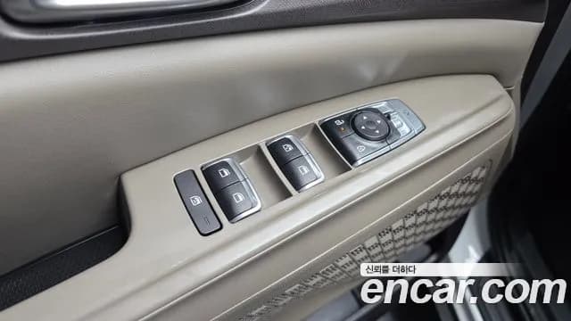 2025 Kia The New Carnival 4th Gen HEV 9 seater Prestige Sold VIN KNANB81ABSS066349 – exterior detail 2025 Kia The New Carnival 4th Gen HEV 9 seater Prestige Sold VIN KNANB81ABSS066349 – exterior detail