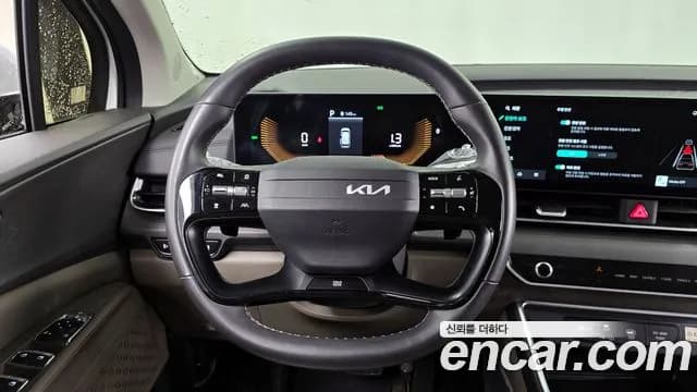 2025 Kia The New Carnival 4th Gen HEV 9 seater Prestige Sold VIN KNANB81ABSS083305 – rear exterior 2025 Kia The New Carnival 4th Gen HEV 9 seater Prestige Sold VIN KNANB81ABSS083305 – rear exterior