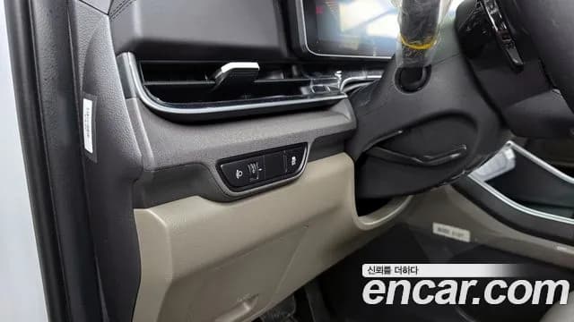 2025 Kia The New Carnival 4th Gen HEV 9 seater Prestige Sold VIN KNANB81ABSS083305 – photo 14 2025 Kia The New Carnival 4th Gen HEV 9 seater Prestige Sold VIN KNANB81ABSS083305 – photo 14