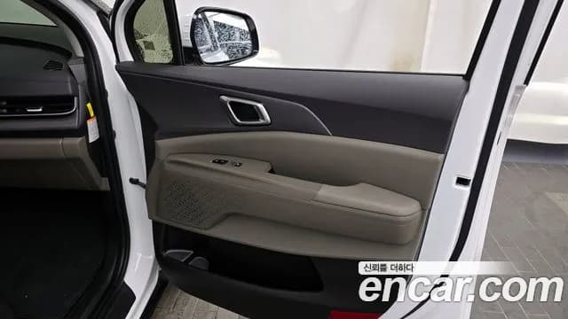 2025 Kia The New Carnival 4th Gen HEV 9 seater Prestige Sold VIN KNANB81ABSS083305 – photo 16 2025 Kia The New Carnival 4th Gen HEV 9 seater Prestige Sold VIN KNANB81ABSS083305 – photo 16