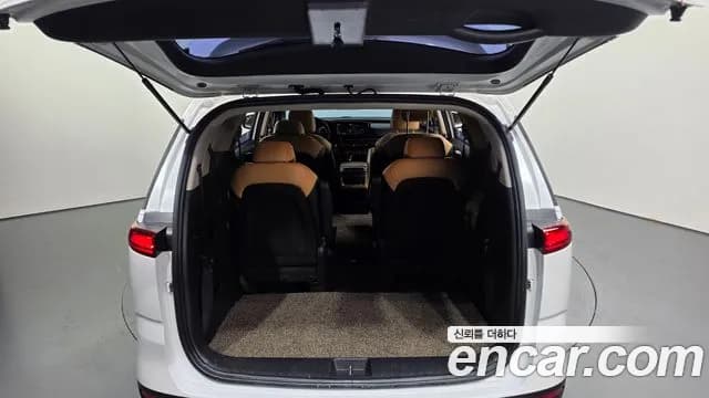 2021 Kia Carnival 4Generation 9-Seater Prestige Sold VIN KNANB81BBMS003262 – exterior detail 2021 Kia Carnival 4Generation 9-Seater Prestige Sold VIN KNANB81BBMS003262 – exterior detail