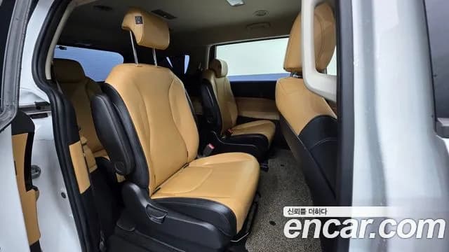 2021 Kia Carnival 4Generation 9-Seater Prestige Sold VIN KNANB81BBMS003262 – trunk area 2021 Kia Carnival 4Generation 9-Seater Prestige Sold VIN KNANB81BBMS003262 – trunk area