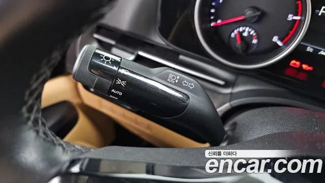 2021 Kia Carnival 4Generation 9-Seater Prestige Sold VIN KNANB81BBMS006710 – exterior detail 2021 Kia Carnival 4Generation 9-Seater Prestige Sold VIN KNANB81BBMS006710 – exterior detail