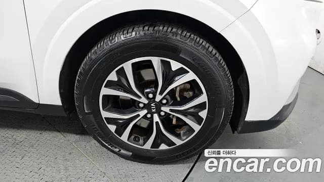 2021 Kia Carnival 4Generation 9-Seater Prestige Sold VIN KNANB81BBMS010273 – exterior detail 2021 Kia Carnival 4Generation 9-Seater Prestige Sold VIN KNANB81BBMS010273 – exterior detail