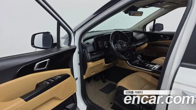 2021 Kia Carnival 4Generation 9-Seater Prestige Sold VIN KNANB81BBMS010285 – rear exterior 2021 Kia Carnival 4Generation 9-Seater Prestige Sold VIN KNANB81BBMS010285 – rear exterior