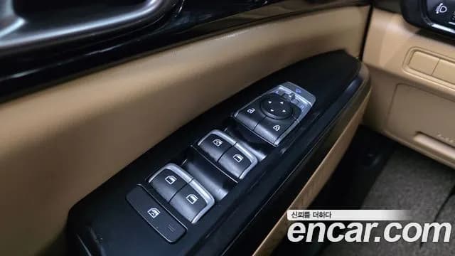 2021 Kia Carnival 4Generation 9-Seater Prestige Sold VIN KNANB81BBMS010285 – interior seats 2021 Kia Carnival 4Generation 9-Seater Prestige Sold VIN KNANB81BBMS010285 – interior seats