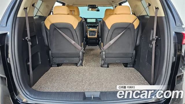 2021 Kia Carnival 4Generation 9-Seater Prestige Sold VIN KNANB81BBMS013097 – trunk area 2021 Kia Carnival 4Generation 9-Seater Prestige Sold VIN KNANB81BBMS013097 – trunk area