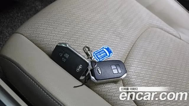 2021 Kia Carnival 4th Gen 9-Seater Prestige Sold VIN KNANB81BBMS015222 – photo 16 2021 Kia Carnival 4th Gen 9-Seater Prestige Sold VIN KNANB81BBMS015222 – photo 16