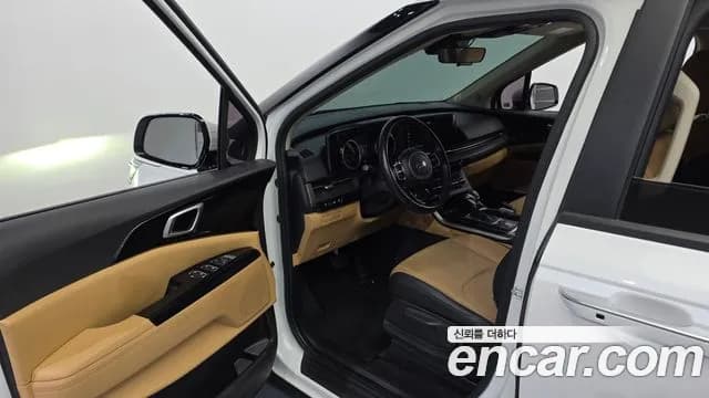 2021 Kia Carnival 4Generation 9-Seater Prestige Sold VIN KNANB81BBMS046156 – exterior detail 2021 Kia Carnival 4Generation 9-Seater Prestige Sold VIN KNANB81BBMS046156 – exterior detail