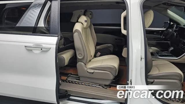 2021 Kia Carnival 4Generation 9-Seater Prestige Sold VIN KNANB81BBMS049944 – photo 30 2021 Kia Carnival 4Generation 9-Seater Prestige Sold VIN KNANB81BBMS049944 – photo 30
