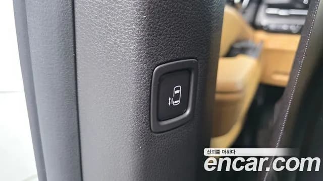 2021 Kia Carnival 4th Gen 9-Seater Prestige Sold VIN KNANB81BBMS057502 – photo 23 2021 Kia Carnival 4th Gen 9-Seater Prestige Sold VIN KNANB81BBMS057502 – photo 23