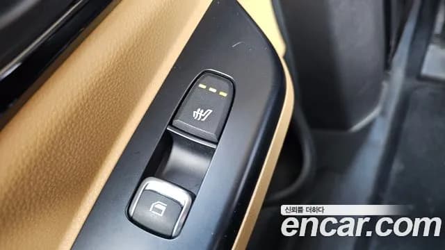 2021 Kia Carnival 4Generation 9-Seater Prestige Sold VIN KNANB81BBMS058445 – exterior detail 2021 Kia Carnival 4Generation 9-Seater Prestige Sold VIN KNANB81BBMS058445 – exterior detail