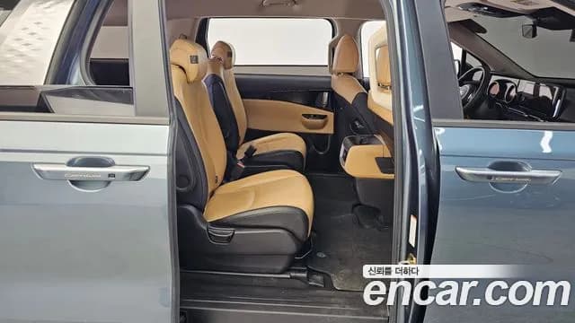 2021 Kia Carnival 4Generation 9-Seater Prestige Sold VIN KNANB81BBMS058445 – trunk area 2021 Kia Carnival 4Generation 9-Seater Prestige Sold VIN KNANB81BBMS058445 – trunk area