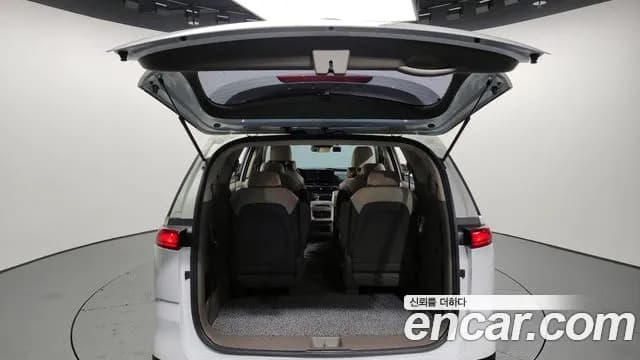2021 Kia Carnival 4Generation 9-Seater Prestige Sold VIN KNANB81BBMS081332 – exterior detail 2021 Kia Carnival 4Generation 9-Seater Prestige Sold VIN KNANB81BBMS081332 – exterior detail
