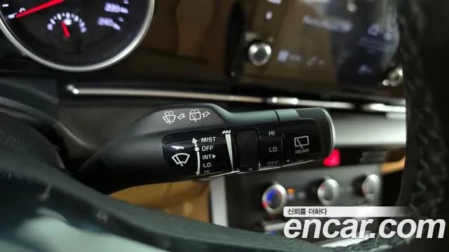 2021 Kia Carnival 4Generation 9-Seater Prestige Sold VIN KNANB81BBMS099083 – front exterior 2021 Kia Carnival 4Generation 9-Seater Prestige Sold VIN KNANB81BBMS099083 – front exterior