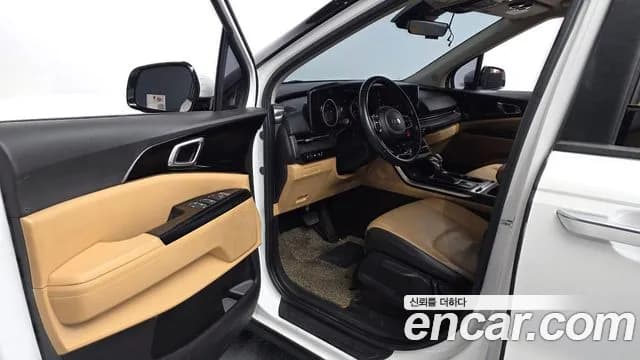 2021 Kia Carnival 4Generation 9-Seater Prestige Sold VIN KNANB81BBMS101014 – trunk area 2021 Kia Carnival 4Generation 9-Seater Prestige Sold VIN KNANB81BBMS101014 – trunk area