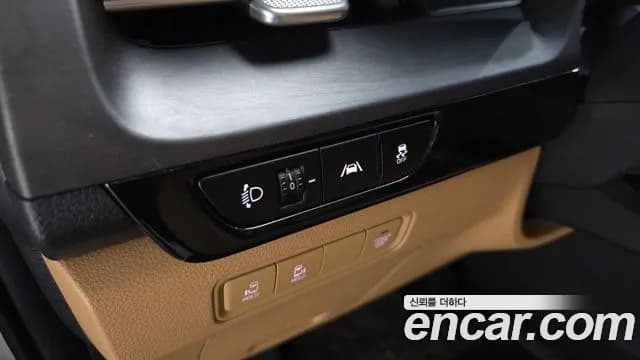 2021 Kia Carnival 4Generation 9-Seater Prestige Sold VIN KNANB81BBMS123170 – rear exterior 2021 Kia Carnival 4Generation 9-Seater Prestige Sold VIN KNANB81BBMS123170 – rear exterior