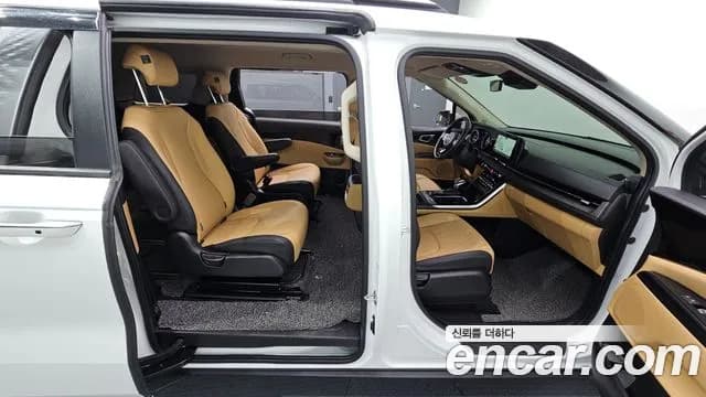 2022 Kia Carnival 4Generation 9-Seater Prestige Sold VIN KNANB81BBNS165814 – undercarriage 2022 Kia Carnival 4Generation 9-Seater Prestige Sold VIN KNANB81BBNS165814 – undercarriage