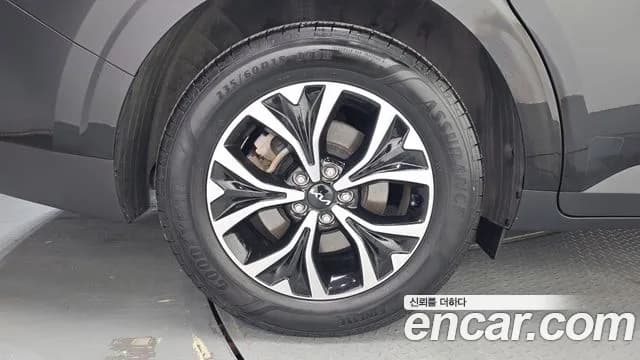 2023 Kia Carnival 4Generation 9-Seater Prestige Sold VIN KNANB81BBPS201137 – photo 28 2023 Kia Carnival 4Generation 9-Seater Prestige Sold VIN KNANB81BBPS201137 – photo 28