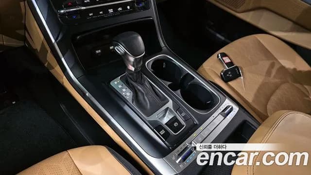 2023 Kia Carnival 4Generation 9-Seater Prestige Sold VIN KNANB81BBPS244912 – exterior detail 2023 Kia Carnival 4Generation 9-Seater Prestige Sold VIN KNANB81BBPS244912 – exterior detail