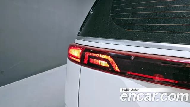 2023 Kia Carnival 4Generation 9-Seater Prestige Sold VIN KNANB81BBPS253503 – rear exterior 2023 Kia Carnival 4Generation 9-Seater Prestige Sold VIN KNANB81BBPS253503 – rear exterior