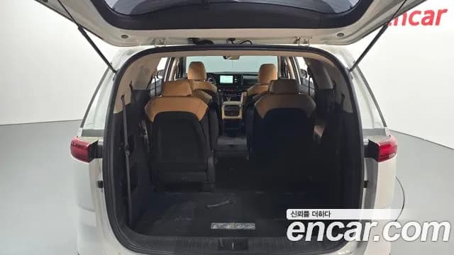 2023 Kia Carnival 4Generation 9-Seater Prestige Sold VIN KNANB81BBPS258091 – interior seats 2023 Kia Carnival 4Generation 9-Seater Prestige Sold VIN KNANB81BBPS258091 – interior seats