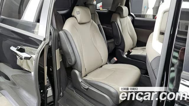 2024 Kia The New Carnival 4th Gen 9-Seater Prestige Sold VIN KNANB81BBRS417878 – photo 12 2024 Kia The New Carnival 4th Gen 9-Seater Prestige Sold VIN KNANB81BBRS417878 – photo 12