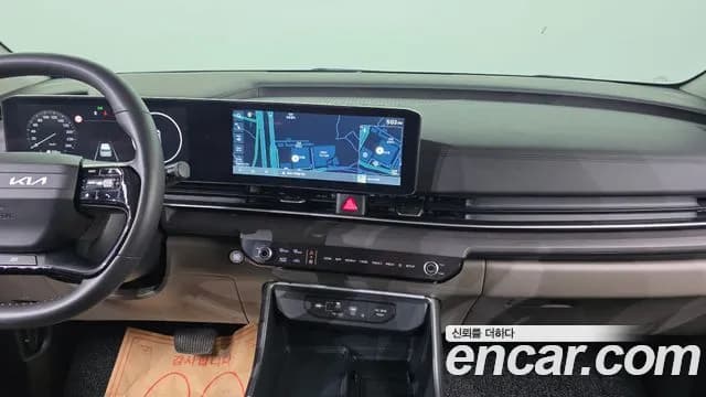 2025 Kia The New Carnival 4th Gen 9-Seater Prestige Sold VIN KNANB81BBSS519194 – trunk area 2025 Kia The New Carnival 4th Gen 9-Seater Prestige Sold VIN KNANB81BBSS519194 – trunk area
