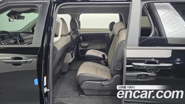 2025 Kia The New Carnival 4th Gen 9-Seater Prestige Sold VIN KNANB81BBSS519194 – photo 18 2025 Kia The New Carnival 4th Gen 9-Seater Prestige Sold VIN KNANB81BBSS519194 – photo 18