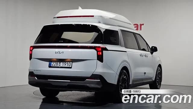 2025 Kia The New Carnival 4th Gen 7-Seater Hi Limousine (Special Vehicle) Sold VIN KNANB81BBSS520339 – front exterior 2025 Kia The New Carnival 4th Gen 7-Seater Hi Limousine (Special Vehicle) Sold VIN KNANB81BBSS520339 – front exterior