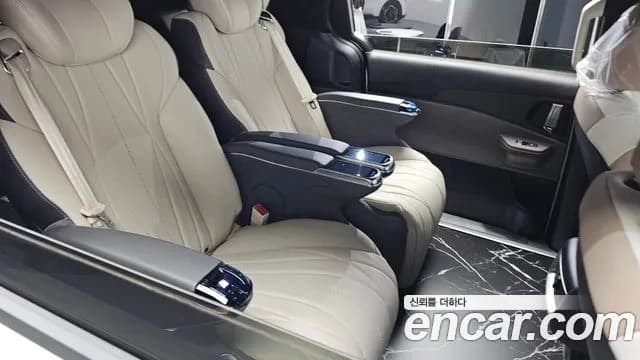 2025 Kia The New Carnival 4th Gen 7-Seater Hi Limousine (Special Vehicle) Sold VIN KNANB81BBSS520339 – side profile 2025 Kia The New Carnival 4th Gen 7-Seater Hi Limousine (Special Vehicle) Sold VIN KNANB81BBSS520339 – side profile